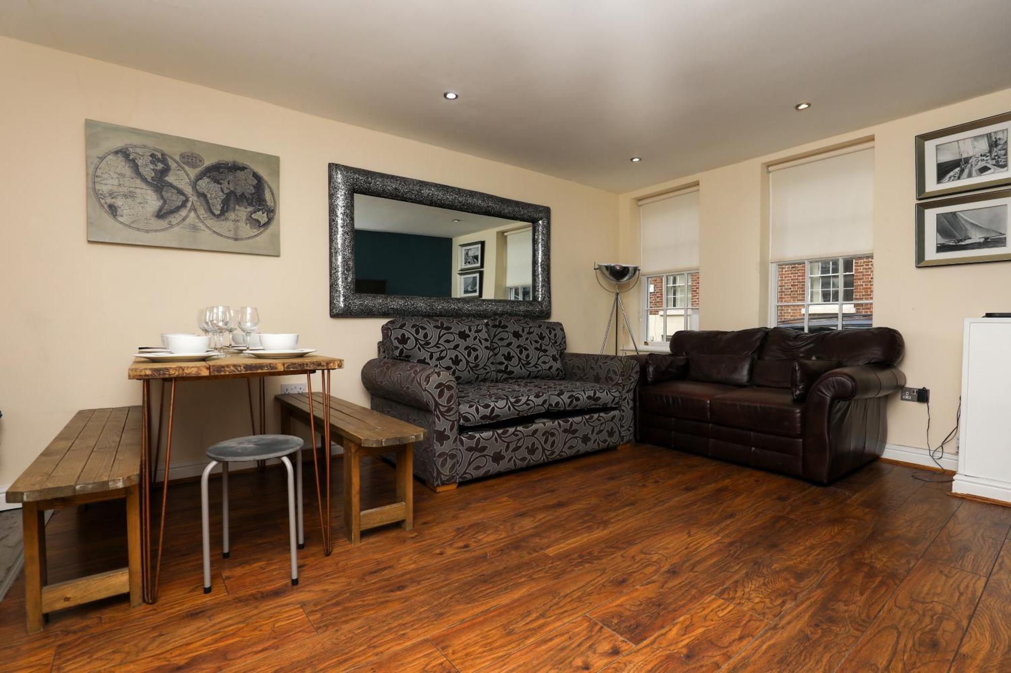 The Captains House Liverpool Buitenkant foto